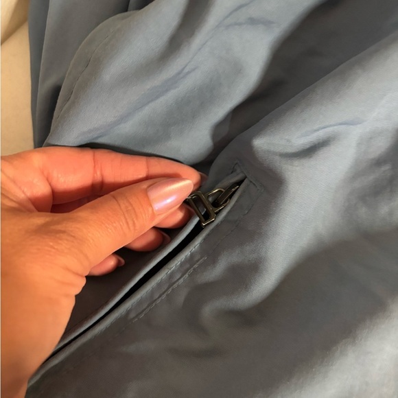 Womens size medium black dot snowboarding jacket, #O956 - Picture 4 of 6